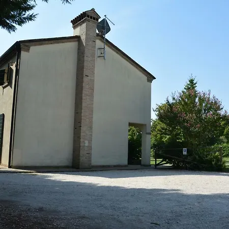 Casale Del Leon
